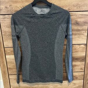 Figs Gray Long Sleeve Performance Tee worn only a few times, great condition